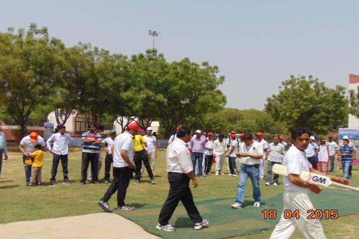 Mahatma Gandhi Medical College and Hospital campus in Jaipur, Rajasthan, India — photo 6
