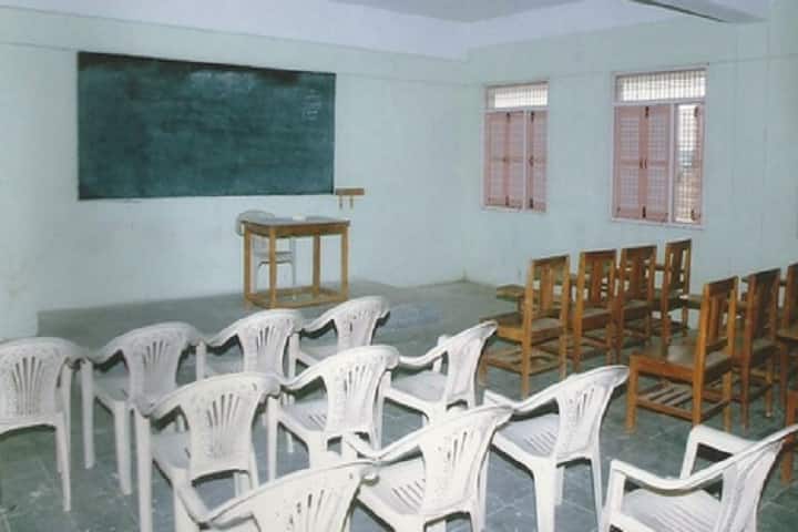 Vivekananda College of Education campus in Adilabad, Telangana, India — photo 2