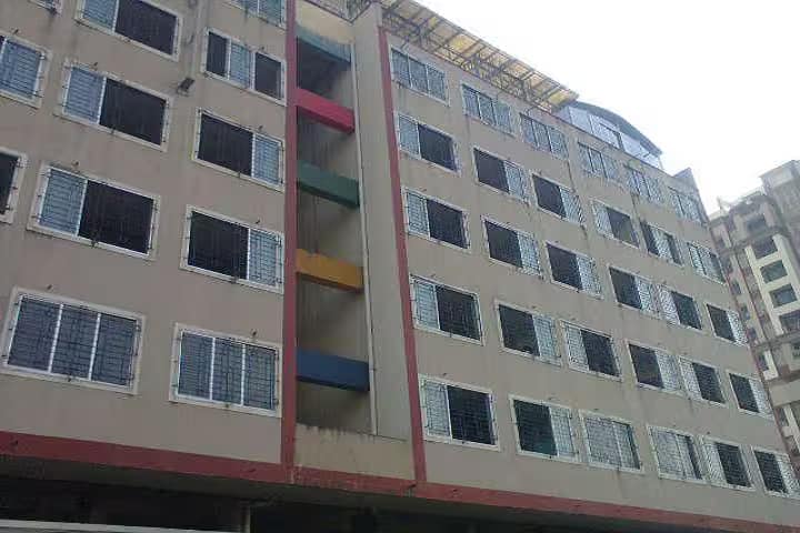 KHMW College of Science and Commerce campus in Mumbai, Maharashtra, India — photo 1