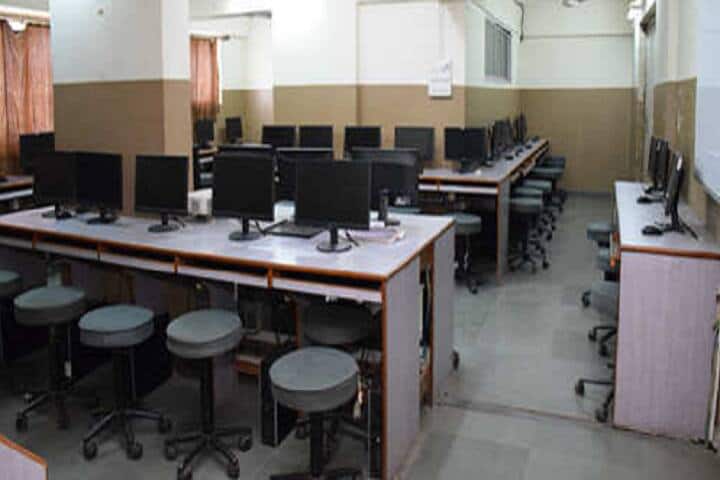 KHMW College of Science and Commerce campus in Mumbai, Maharashtra, India — photo 4