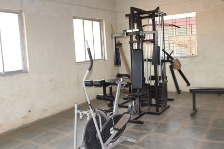 Shrimati Indira Mahadev Beharay College of Arts Shriman Chandulal Sheth College of Commerce and Shrimati Shobhanatai Chandulal Sheth College of Science campus in Khed, Maharashtra, India — photo 4