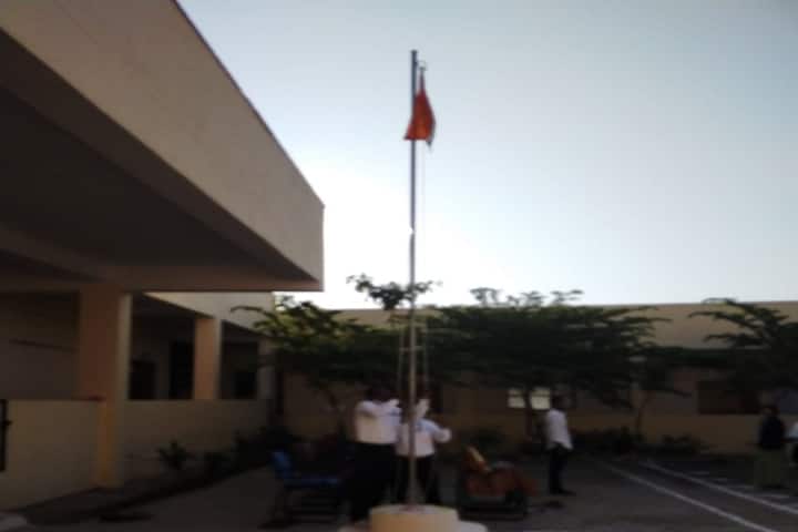 Shri Chandrashekar Mallikarjun Mamani Government First Grade College campus in Yaragatti, Karnataka, India — photo 3