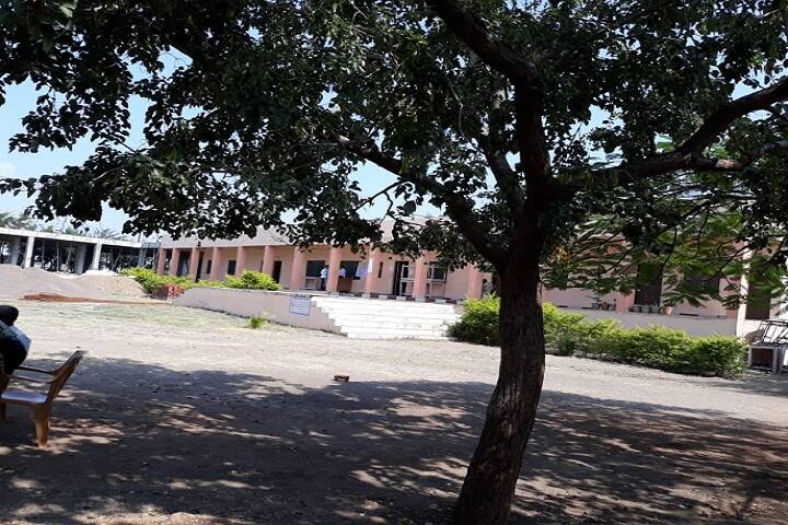 SGRG Shinde Mahavidyalaya campus in Osmanabad, Maharashtra, India — photo 1
