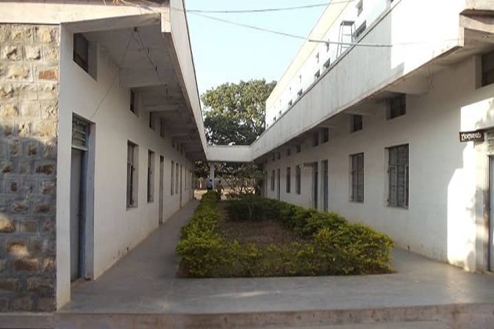 BVVS SR Vastrad Rural Polytechnic, Guledgudd campus in Bagalkot, Karnataka, India