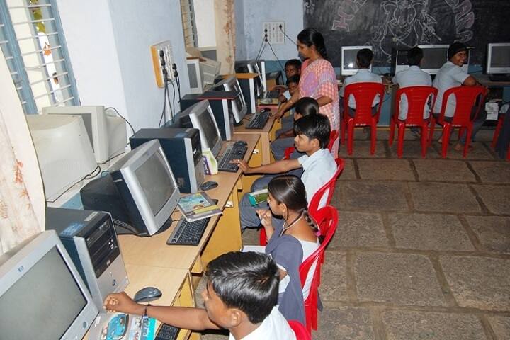BVVS SR Vastrad Rural Polytechnic campus in Bagalkot, Karnataka, India — photo 4