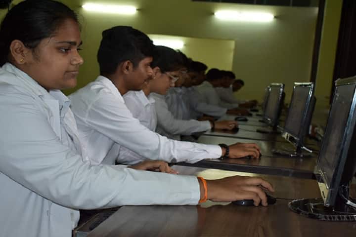 Apollo College of Veterinary Medicine campus in Jaipur, Rajasthan, India — photo 5