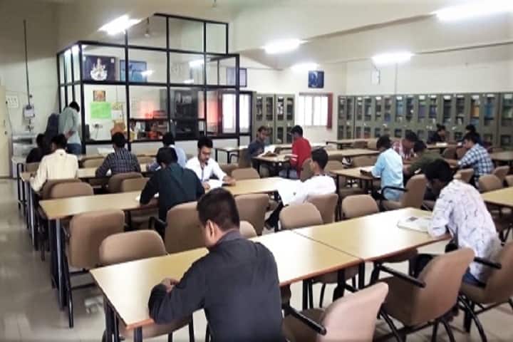 College of Veterinary Science and Animal Husbandry campus in Junagadh, Gujarat, India — photo 6