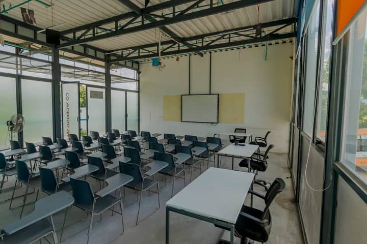 Cresta School of Management campus in Mysuru, Karnataka, India — photo 4