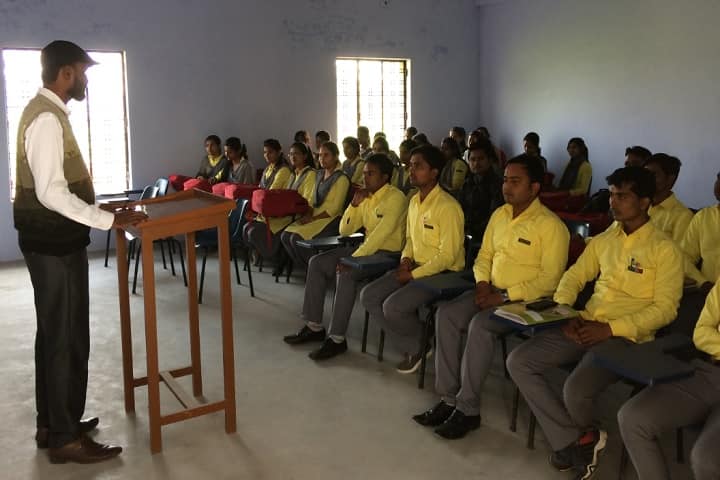 Azad Degree College campus in Bareilly, Uttar Pradesh, India — photo 3