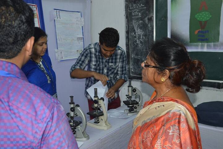 Netaji Nagar Day College campus in Kolkata, West Bengal, India — photo 4
