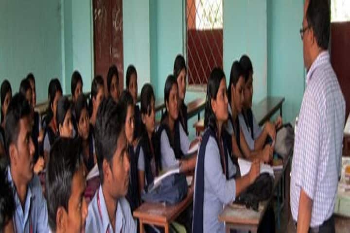 Kendrapara Autonomous College campus in Kendrapara, Odisha, India — photo 3