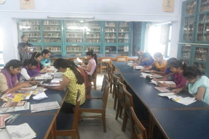 Mata Ganga Girls College campus in Tarn Taran, Punjab, India — photo 1