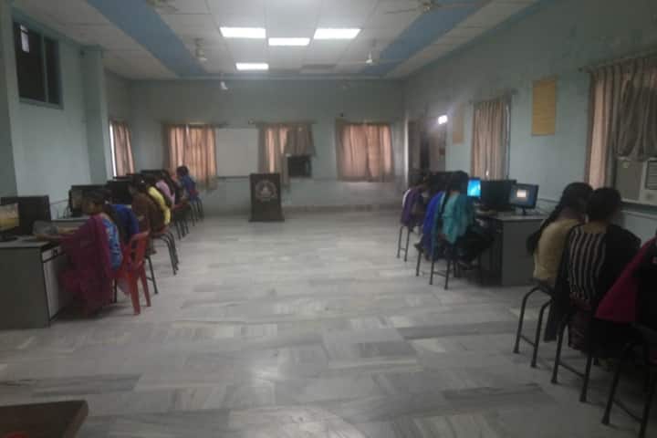 Mata Ganga Girls College campus in Tarn Taran, Punjab, India — photo 2