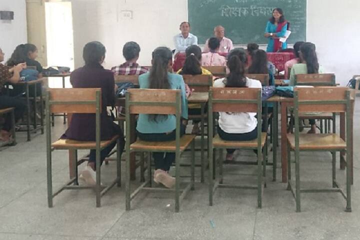 Shri Rajendra Suri Kundan Jain Rajkiya Mahila Mahavidhyalaya campus in Jalore, Rajasthan, India — photo 4