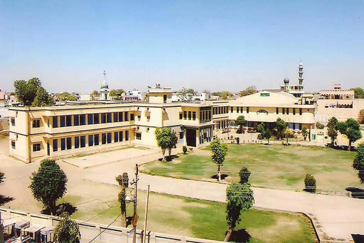 Islamia College campus in Sikar, Rajasthan, India — photo 1