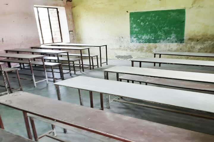 UMD Maharani College for Women campus in Chomu, Rajasthan, India — photo 3