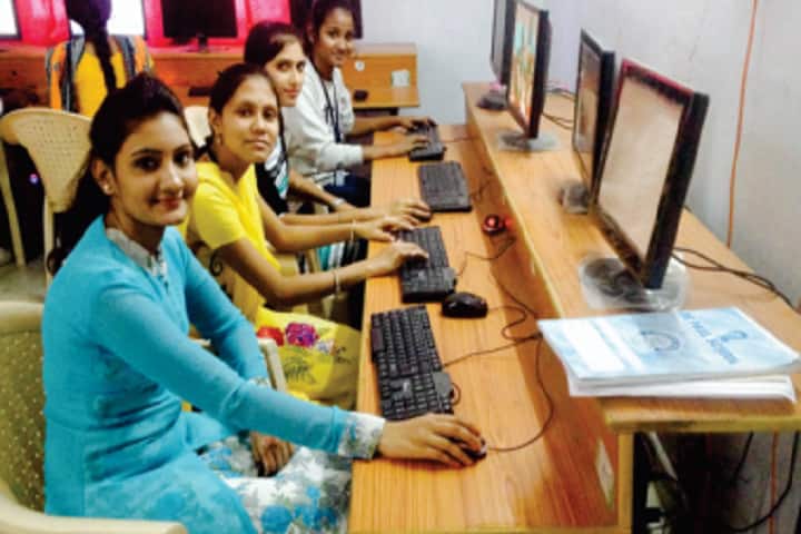 Veda Degree College campus in Hyderabad, Telangana, India — photo 3