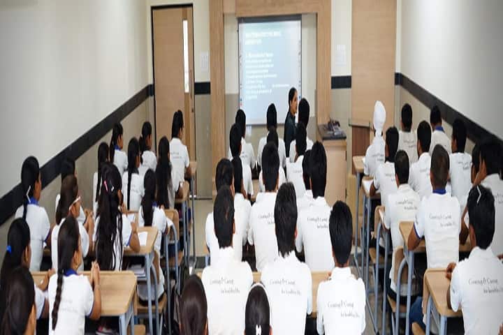 RC Patel Institute of Pharmacy campus in Shirpur, Maharashtra, India — photo 1