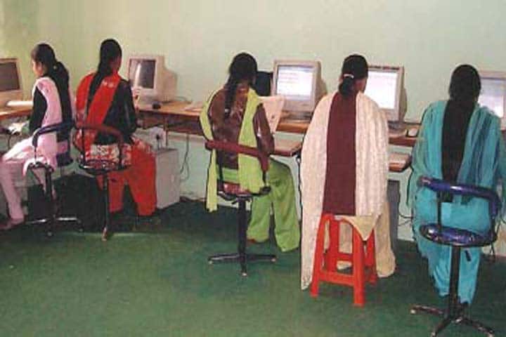 Chandra Pal Singh Degree College campus in Thakurdwara, Uttar Pradesh, India — photo 4