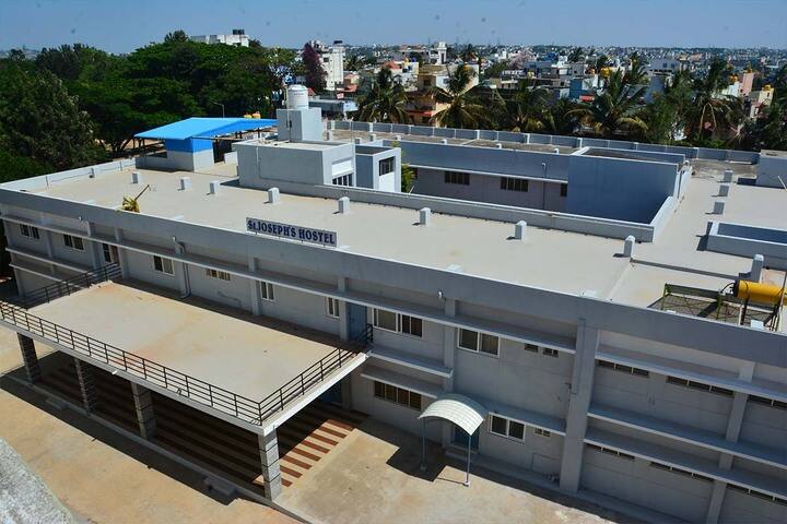 St Joseph's College of Arts and Science for Women campus in Krishnagiri, Tamil Nadu, India — photo 3