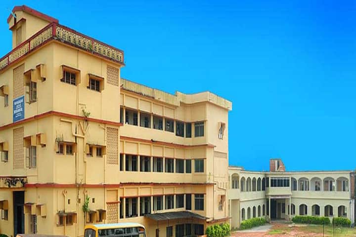 Touheed Women's College of Commerce campus in Udupi, Karnataka, India — photo 1