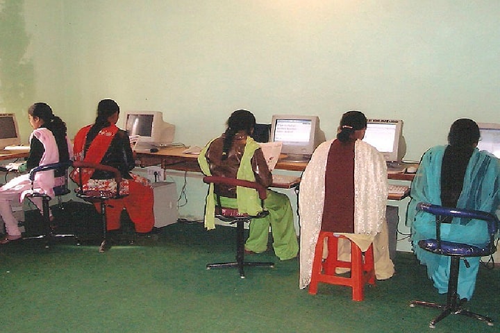 Nayab Abbasi Girls Degree College campus in Amroha, Uttar Pradesh, India — photo 4