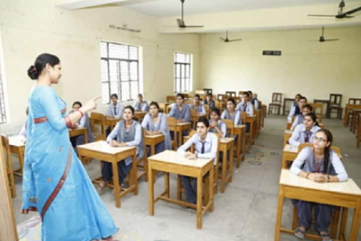 Krishna College of Science and Information Technology campus in Bijnor, Uttar Pradesh, India — photo 2