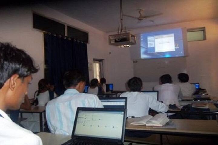 Saraswati College of Computer Science campus in Chhatarpur, Madhya Pradesh, India — photo 6