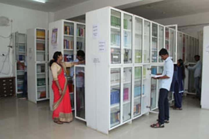 Shree Santkrupa Institute of Engineering and Technology campus in Satara, Maharashtra, India — photo 2