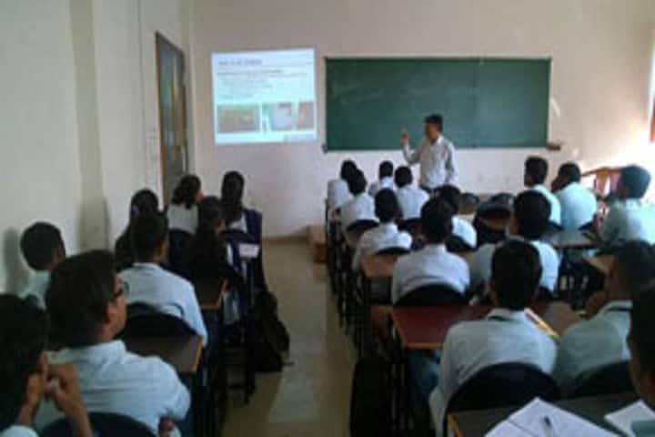 Shree Santkrupa Institute of Engineering and Technology campus in Satara, Maharashtra, India — photo 3