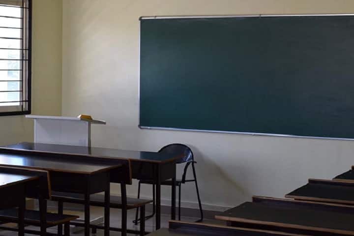 Vedantha Degree College campus in Bangalore, Karnataka, India — photo 2