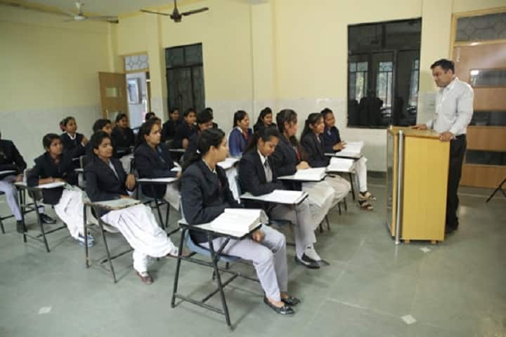S D College of Commerce campus in Muzaffarnagar, Uttar Pradesh, India — photo 3