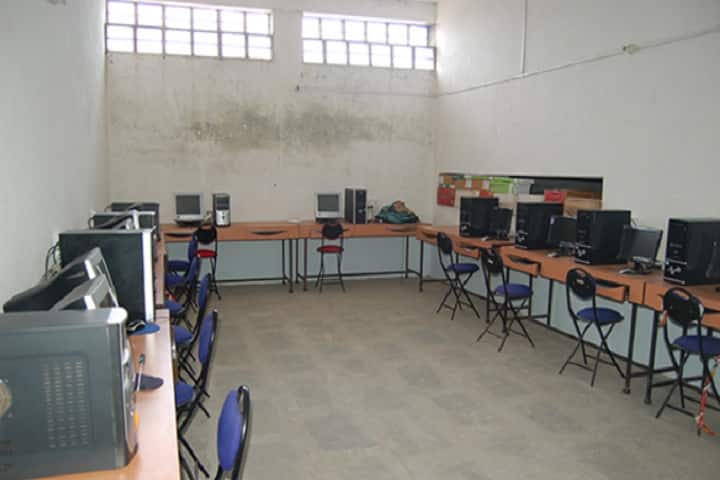 Shri Renukadevi Arts Commerce and Science Mahavidyalaya campus in Mahur, Maharashtra, India — photo 3