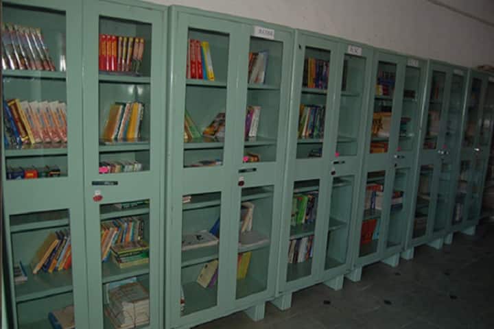 Shri Renukadevi Arts Commerce and Science Mahavidyalaya campus in Mahur, Maharashtra, India — photo 5