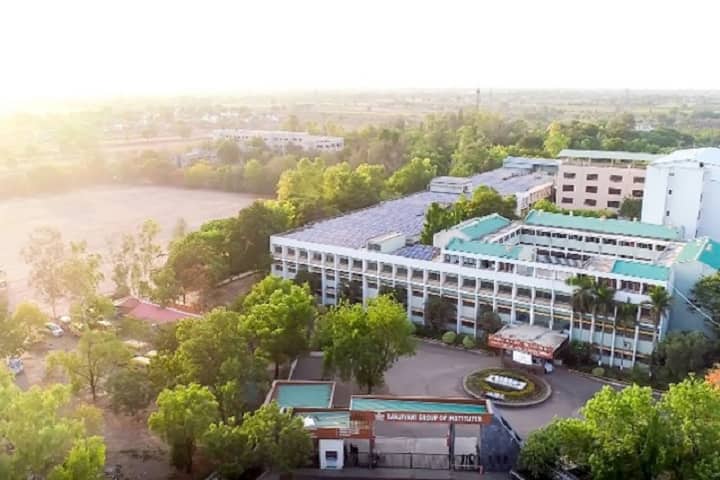 Sanjivani Rural Education Society's Sanjivani Arts Commerce and Science College campus in Kopargaon, Maharashtra, India — photo 1