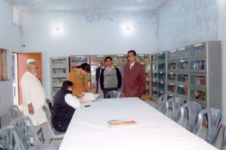 Muslima Girls Degree College campus in Moradabad, Uttar Pradesh, India — photo 3