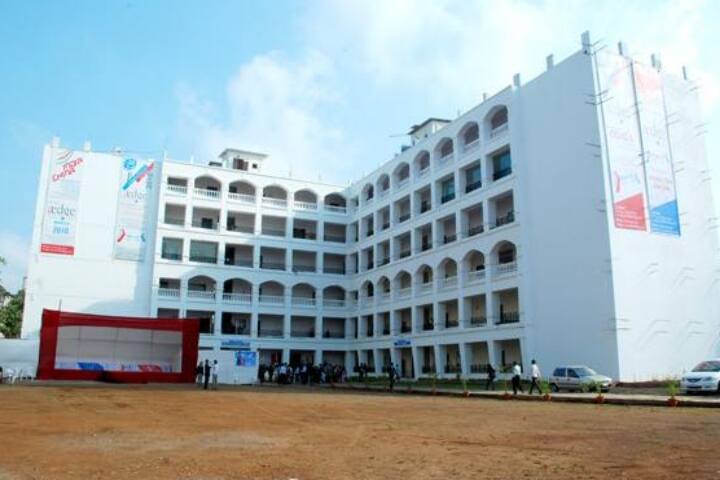 Humera Khan Institute of Management Studies and Research campus in Mumbai, Maharashtra, India — photo 1