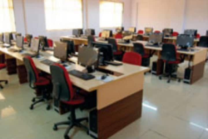 Humera Khan Institute of Management Studies and Research campus in Mumbai, Maharashtra, India — photo 6