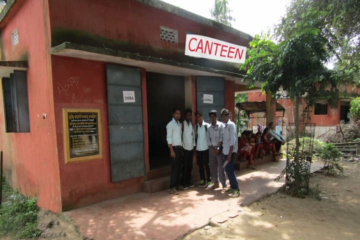 Christ College campus in Cuttack, Odisha, India — photo 2