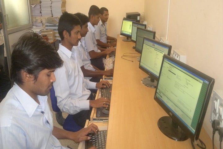 Chanukya First Grade College Commerce campus in Davangere, Karnataka, India — photo 4