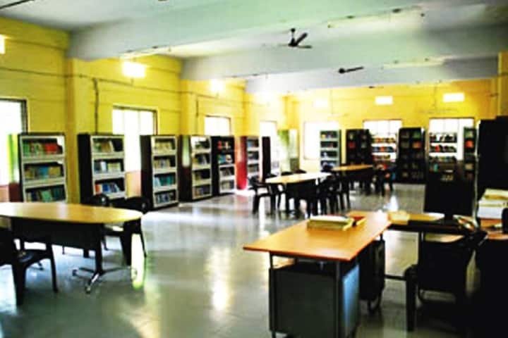 Sree Ayyappa College campus in Alappuzha, Kerala, India — photo 3