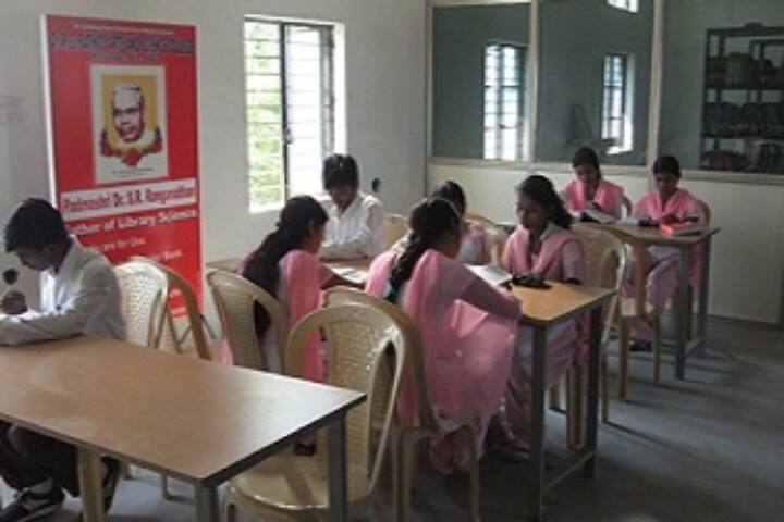 Shri Dr RG Rathod Arts and Science College campus in Akola, Maharashtra, India — photo 6
