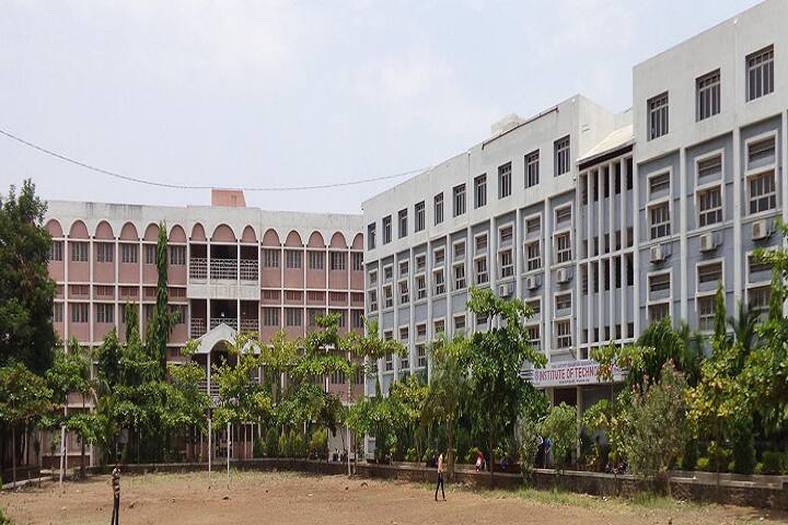 Pune District Education Association's Institute of Technology campus in Pune, Maharashtra, India — photo 1