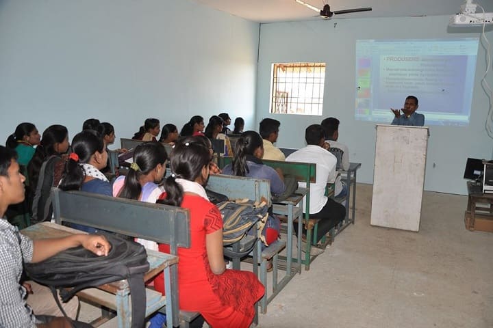 Narayanrao Waghmare Mahavidyalaya campus in Akhada Balapur, Maharashtra, India — photo 2