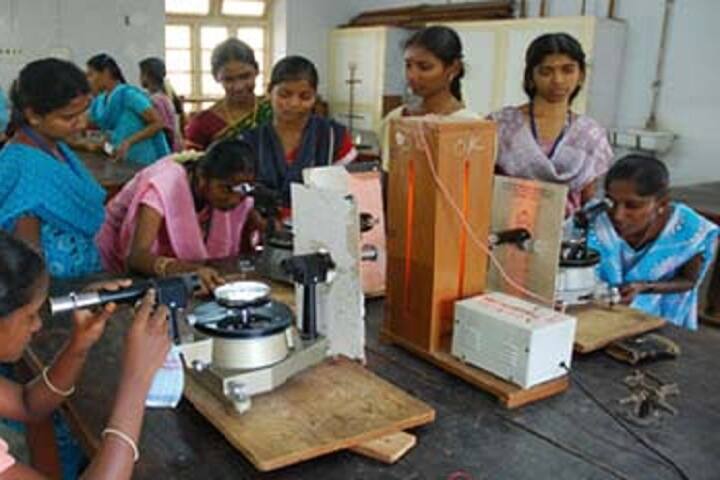 Namakkal Kavignar Ramalingam Government Arts College for Women campus in Namakkal, Tamil Nadu, India — photo 5