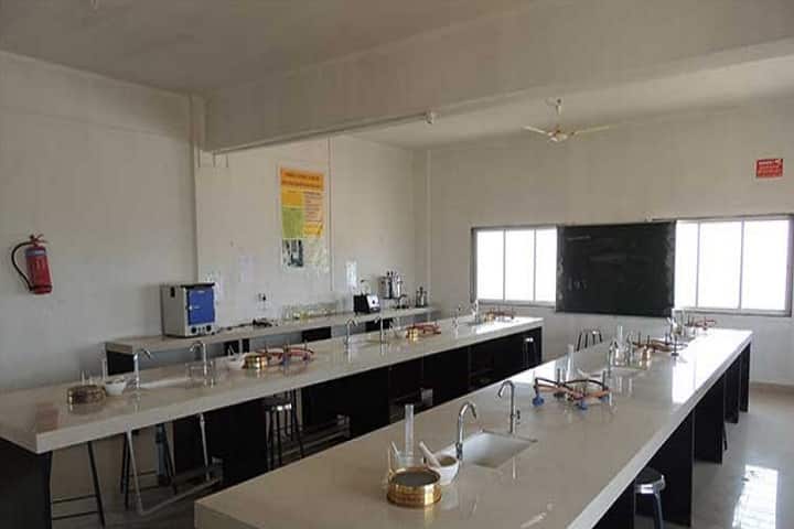 Padmini College of Pharmacy campus in Sangli, Maharashtra, India — photo 6