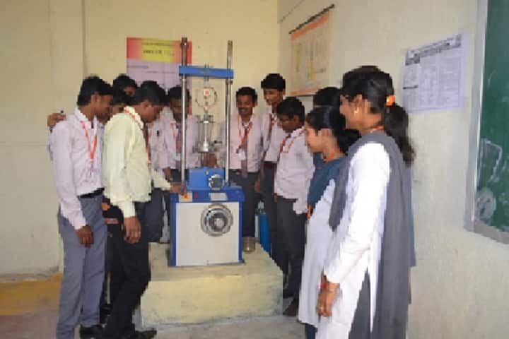 Shri Vithal Education and Research Institute's College of Engineering Polytechnic campus in Pandharpur, Maharashtra, India — photo 3