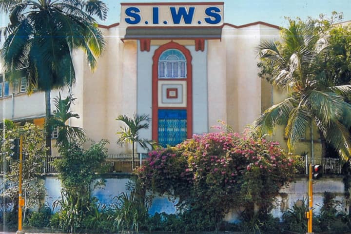 SIWS NR Swamy College of Commerce and Economics and Smt Thirumalai College of Science, Mumbai campus in Mumbai, Maharashtra, India