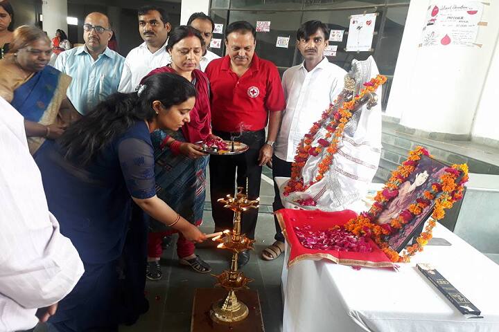 Sitapur Shiksha Sansthan campus in Sitapur, Uttar Pradesh, India — photo 6