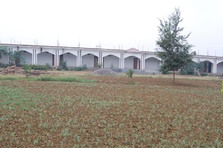 Smt Ramdulari Memorial Kanya Mahavidyalaya campus in Kanpur Dehat, Uttar Pradesh, India — photo 3